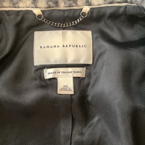 Authentic Banana Republic Wool Coat - Picture 6 of 10